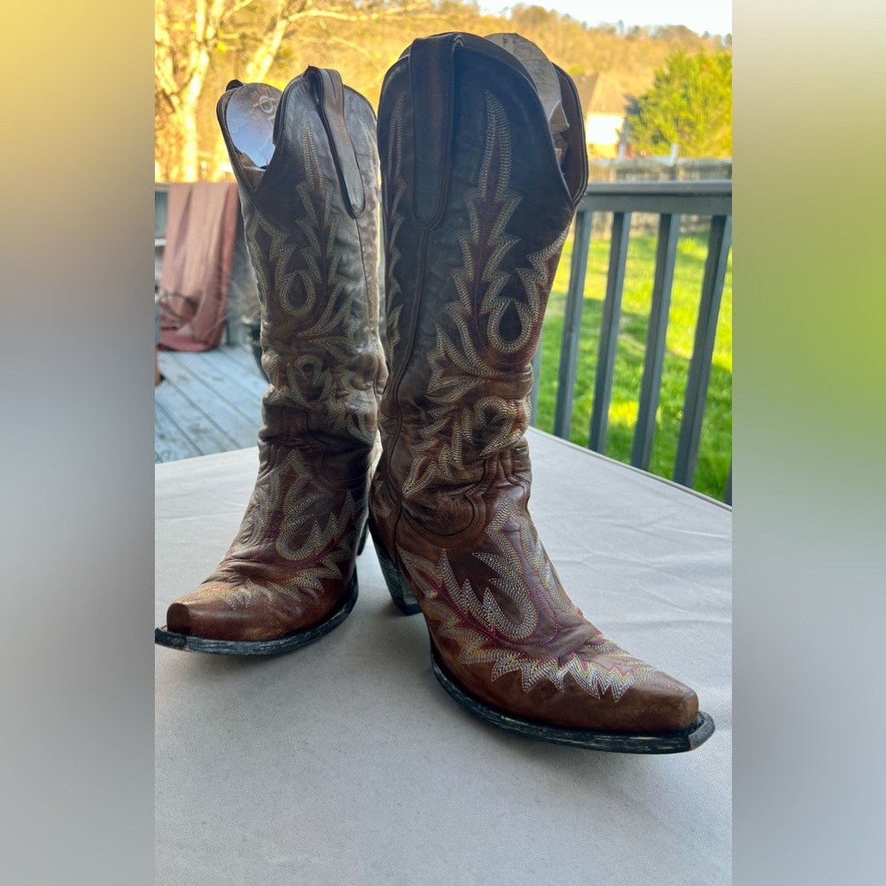 Old Gringo Sharon’s size 8.5